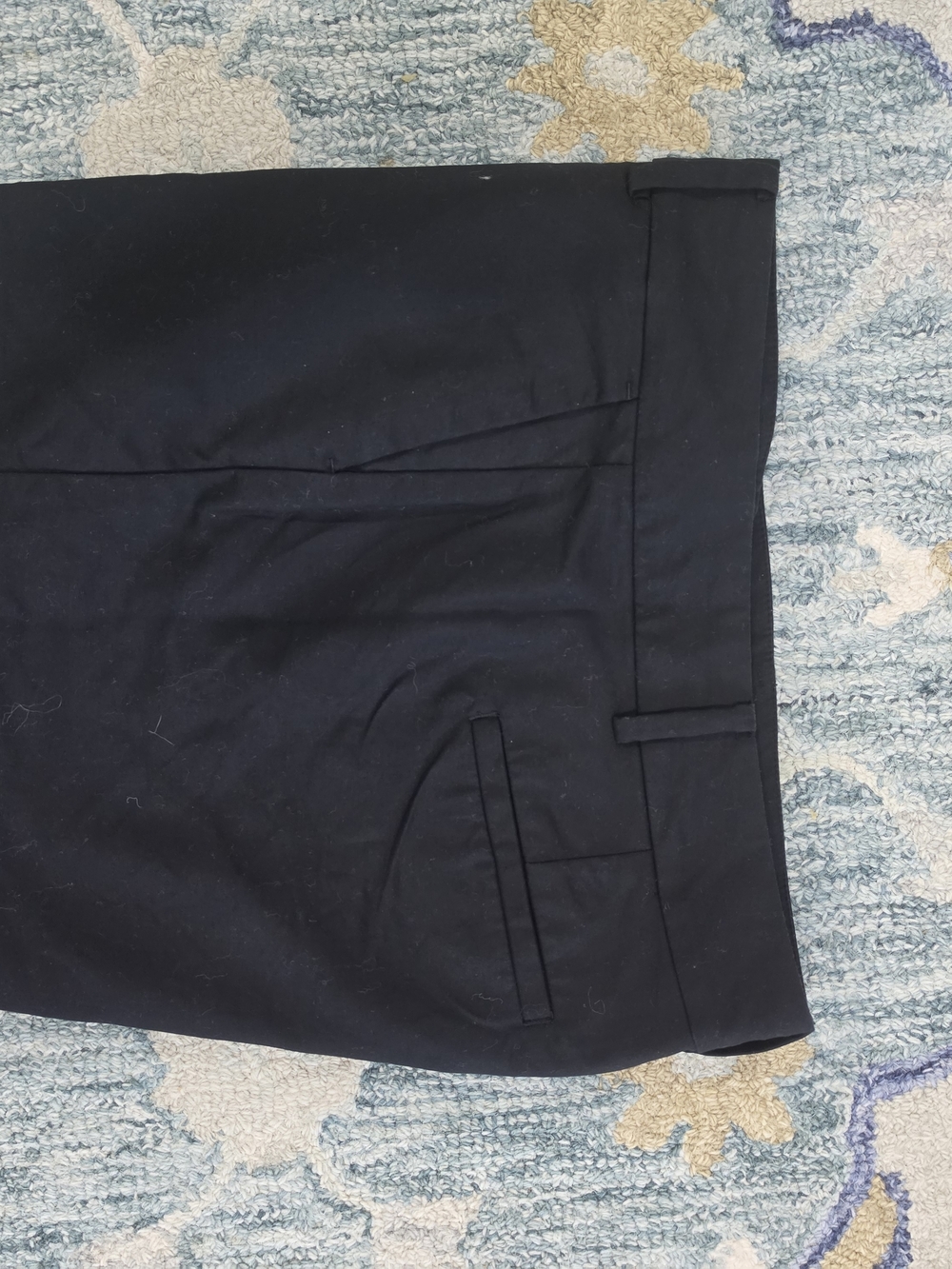 Ann Taylor size 12 Black Tailored Shorts - Picture 3 of 4